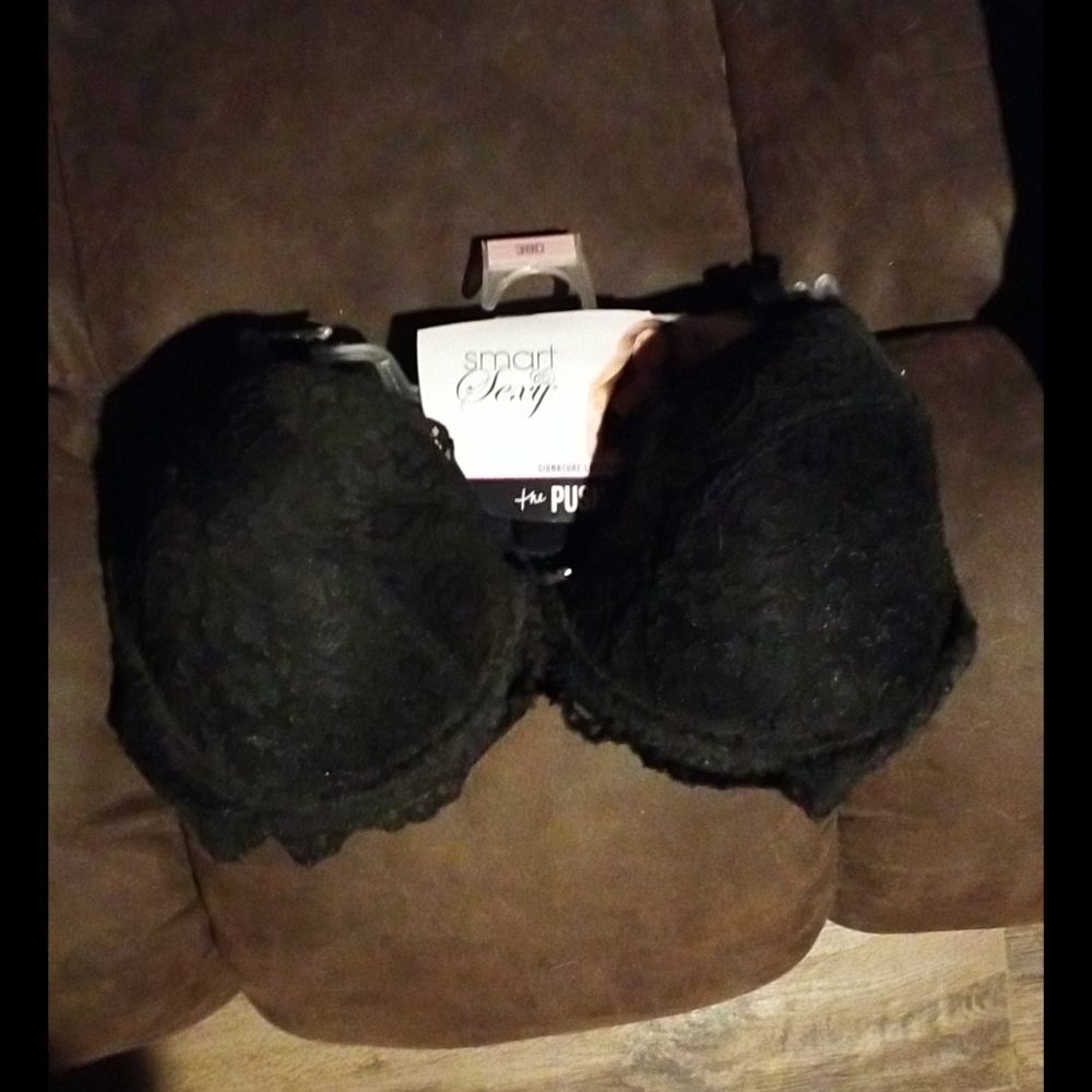 Black lace push up bra